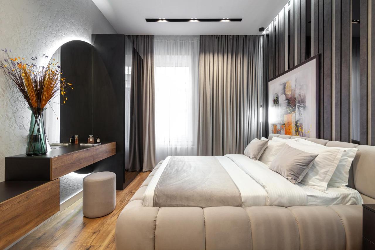 Dream Apartament On Drahomanova Street Lviv Eksteriør billede