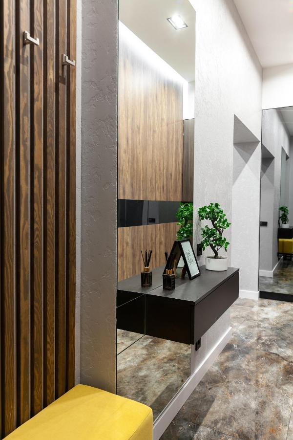 Dream Apartament On Drahomanova Street Lviv Eksteriør billede