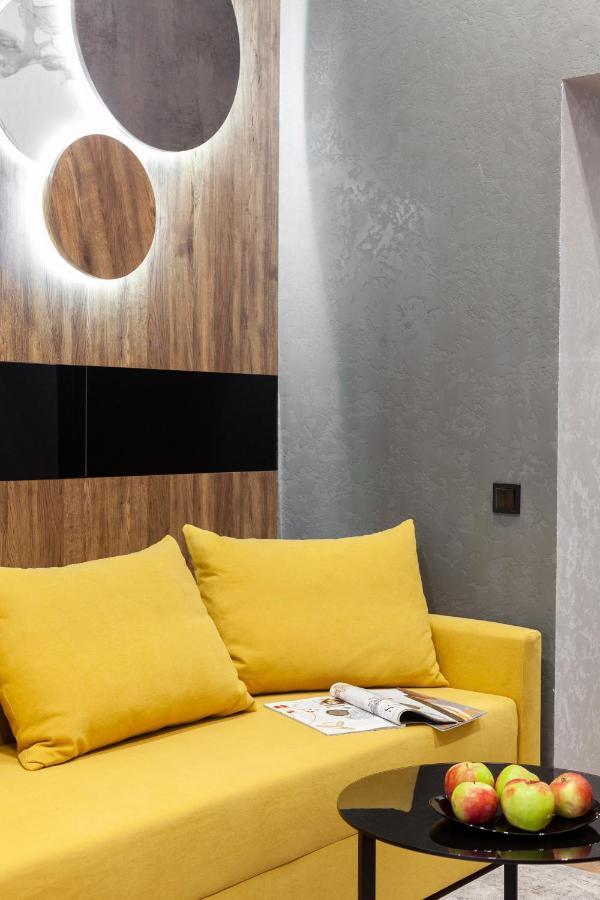 Dream Apartament On Drahomanova Street Lviv Eksteriør billede