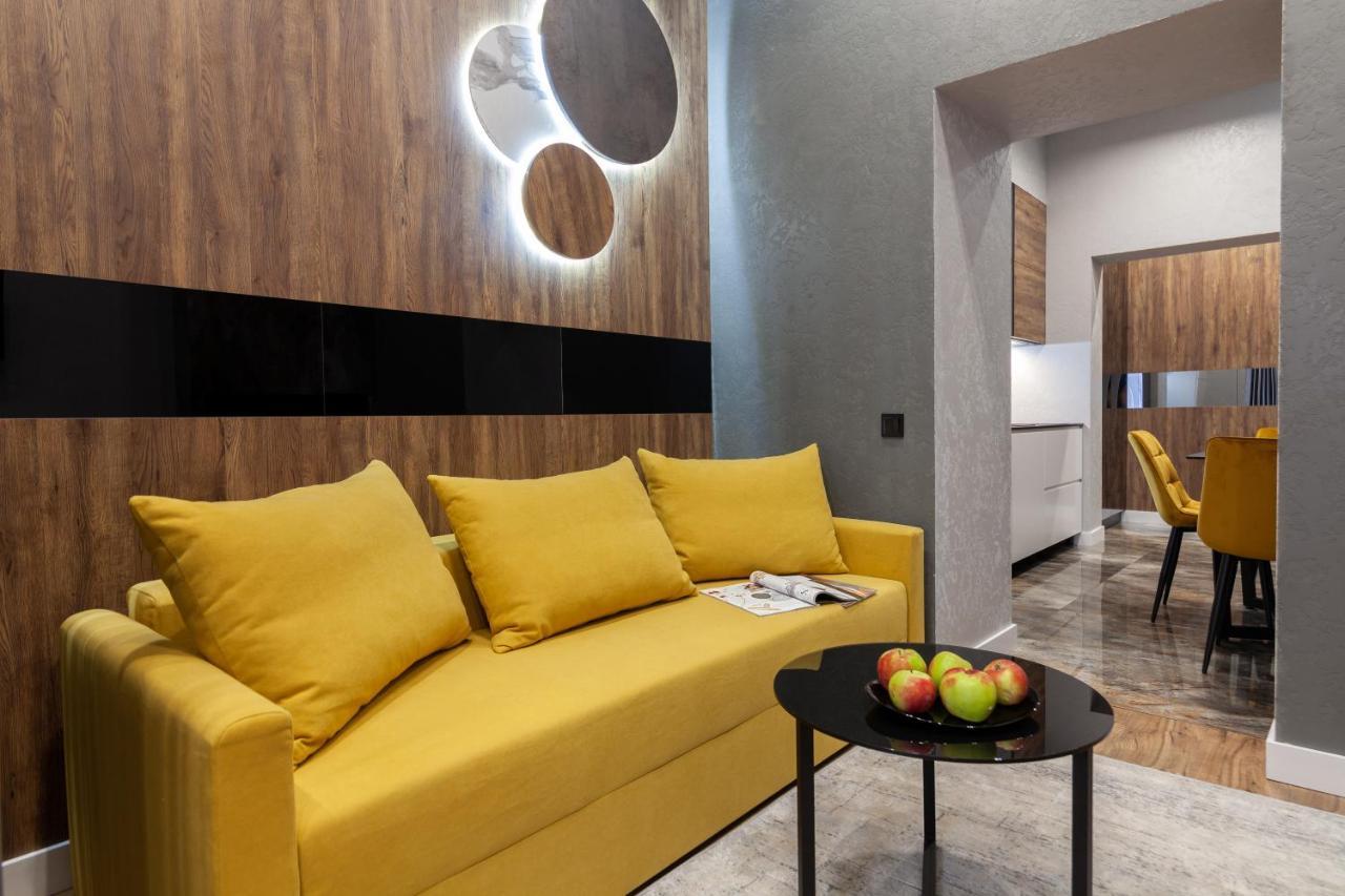 Dream Apartament On Drahomanova Street Lviv Eksteriør billede